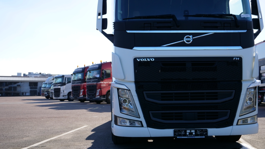 Volvo Trucks lansează în Europa o nouă platformă pentru cumpărarea online de camioane rulate